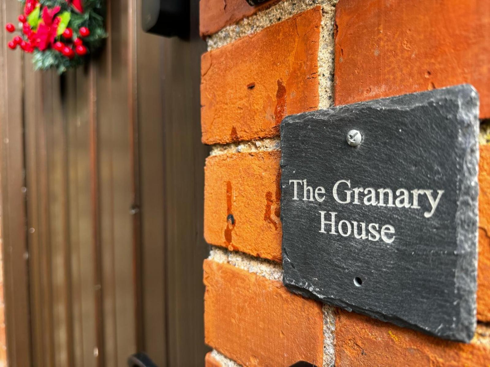 The Granary House - Long Stayz Plymouth Bagian luar foto